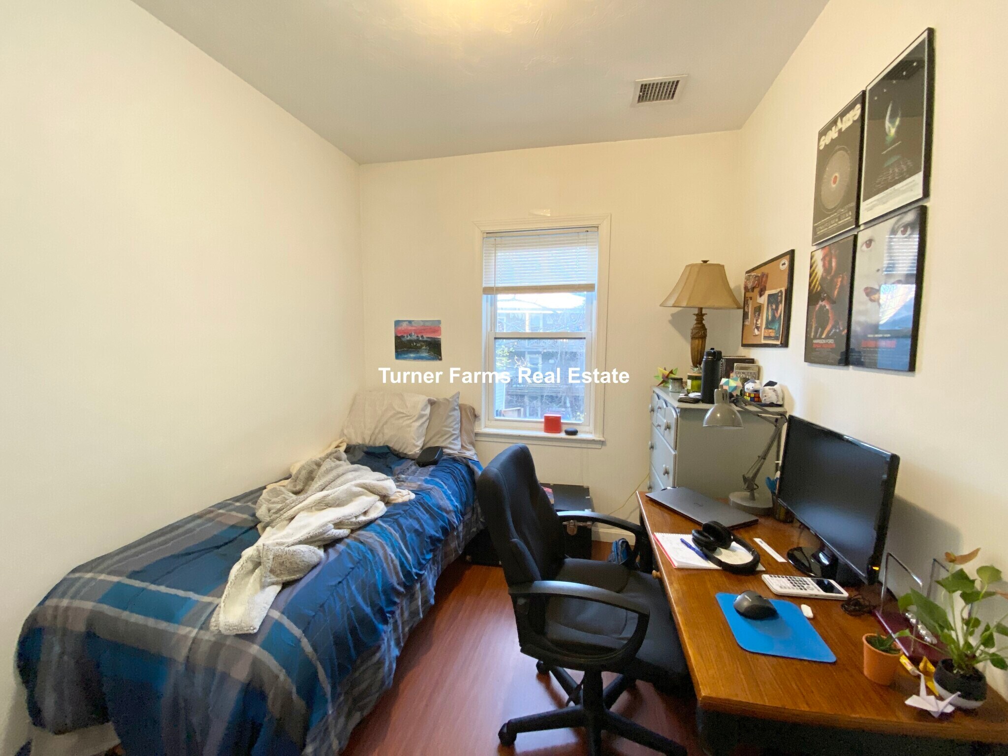 Building Photo - 93A Hillside St