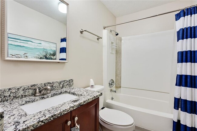 Building Photo - 2953 Torreya Way SE