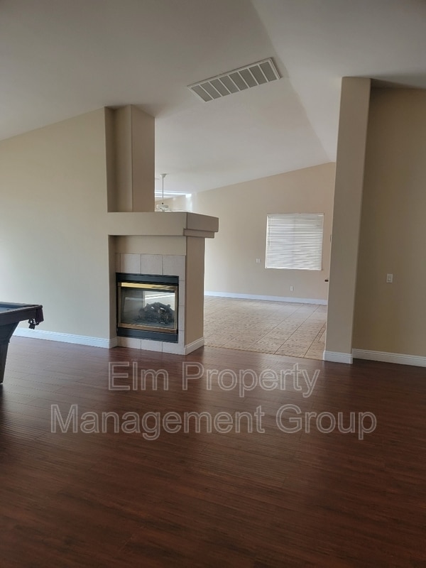 Building Photo - 1025 Trophy Club Dr