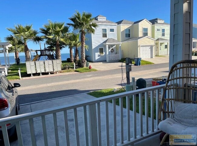 Building Photo - 219 Las Joyas Blvd