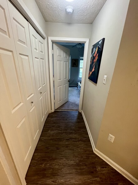 Building Photo - 6132 Lenox Park Cir NE