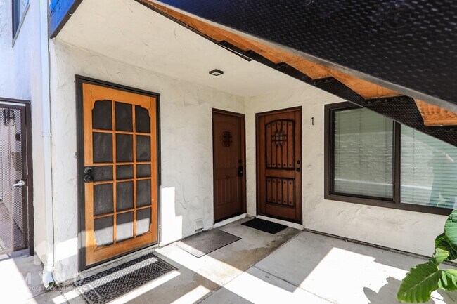 Building Photo - 4184 S 32nd St