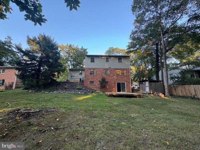 Building Photo - 4222 Braeburn Dr