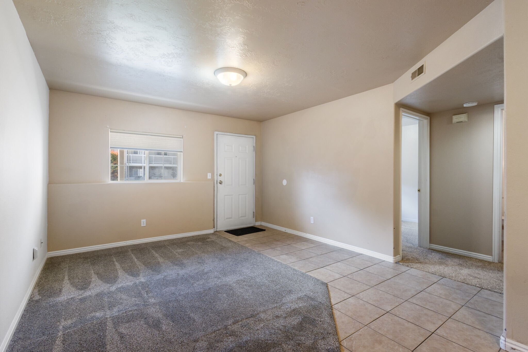 Building Photo - 1208 W 160 N