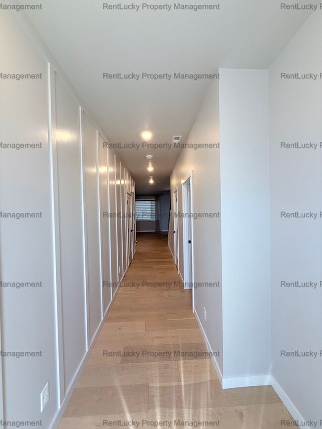 Building Photo - 2024-Built 3-Bedroom Home with Modern Upgr...