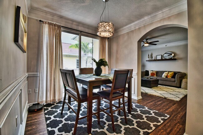 Building Photo - 224 Murcia Dr