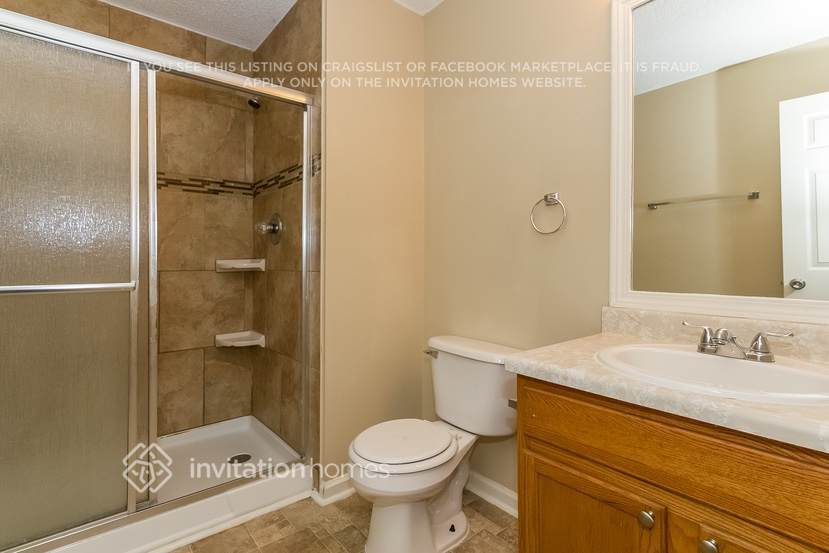 Building Photo - 312 Falls Ct