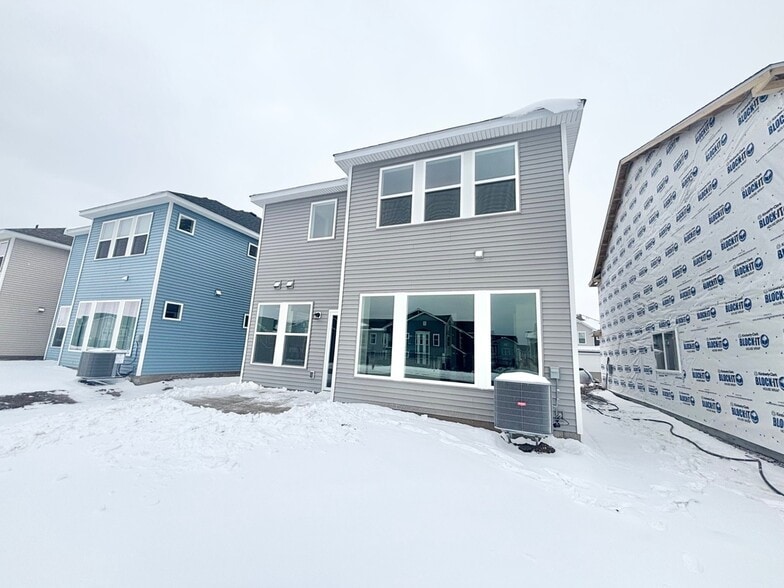 Building Photo - 1159 149th St W