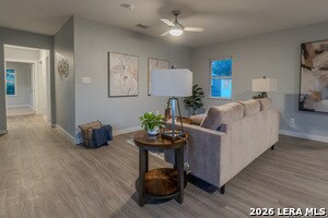 Building Photo - 210 Greenhaven Dr