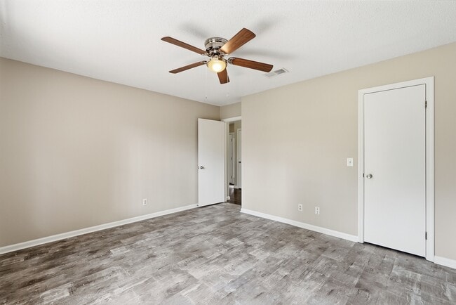 Building Photo - Sagebrush