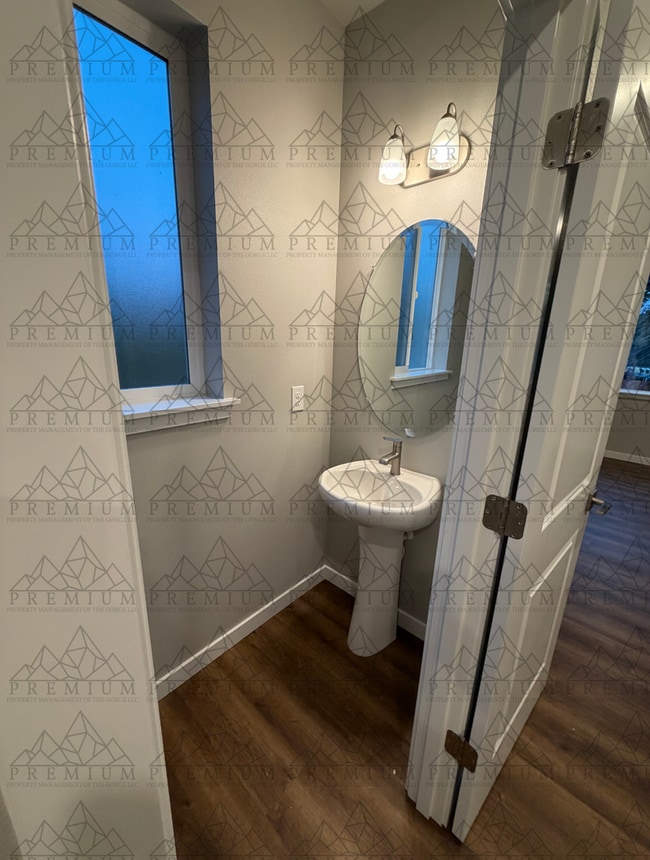 Building Photo - 1st MONTH FREE - 3 BED 2.5 BATH NEW BUILD!