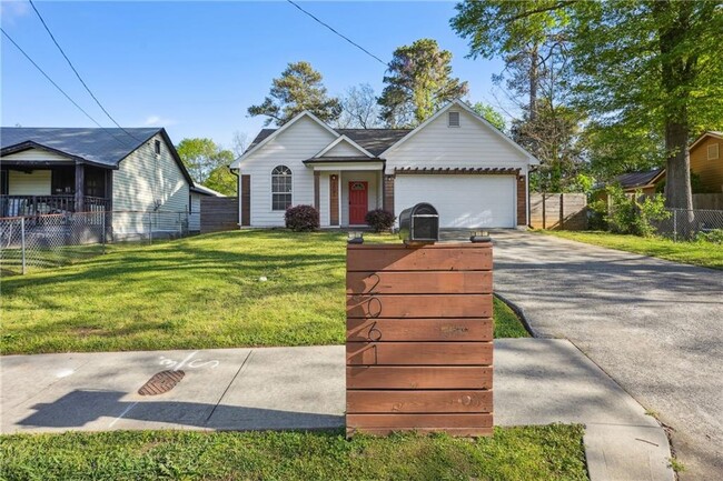 Building Photo - 2061 Tiger Flowers Dr NW