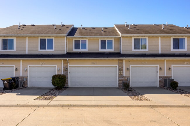 Building Photo - 8601 Westown Pky