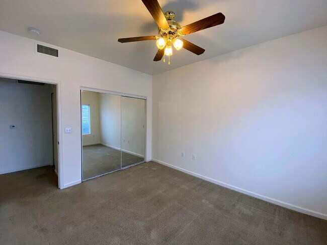 Building Photo - 8765 W Berry Ave