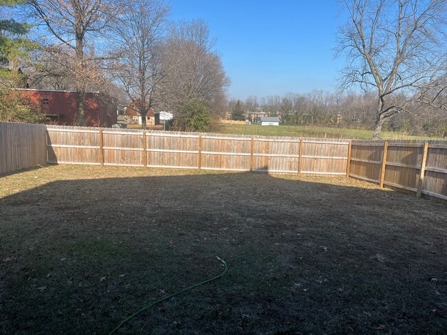 Building Photo - Nearly New 3 Bedroom 2 Bath Home!!!