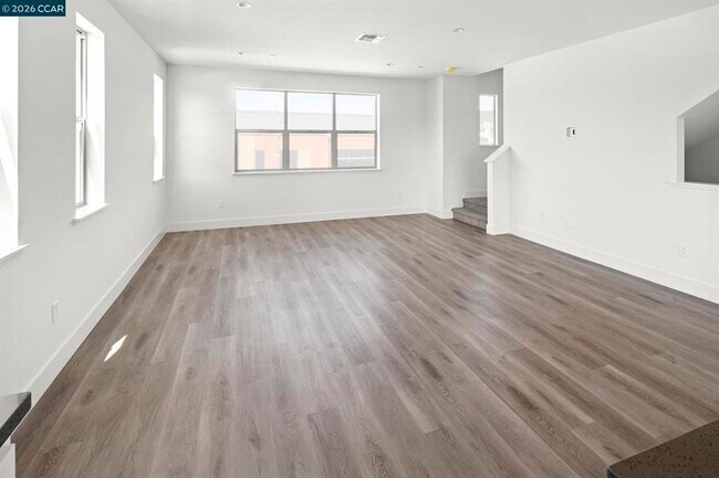 Building Photo - 2802 Chattelton Ln., San Pablo