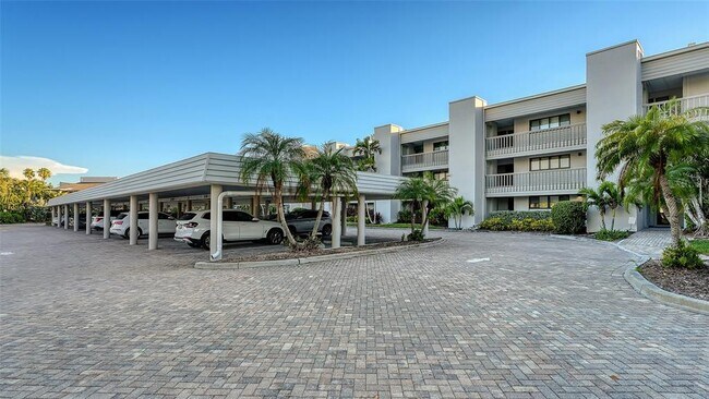 Building Photo - 5757 Gulf of Mexico Dr