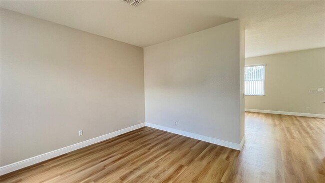 Building Photo - 16834 Sunrise Vista Dr