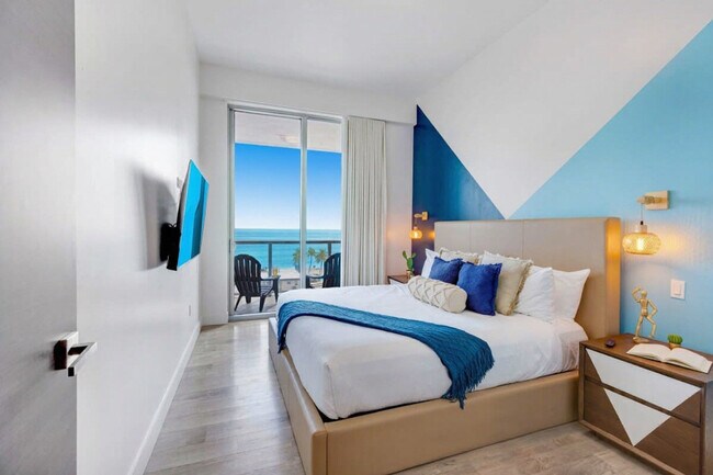 Building Photo - 777 N Ocean Dr