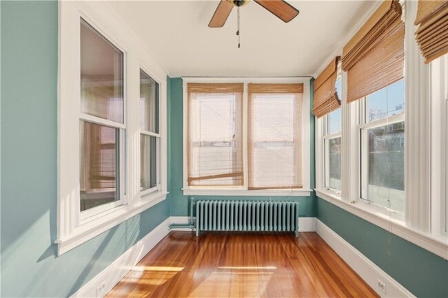 Building Photo - 7 Warner Pl