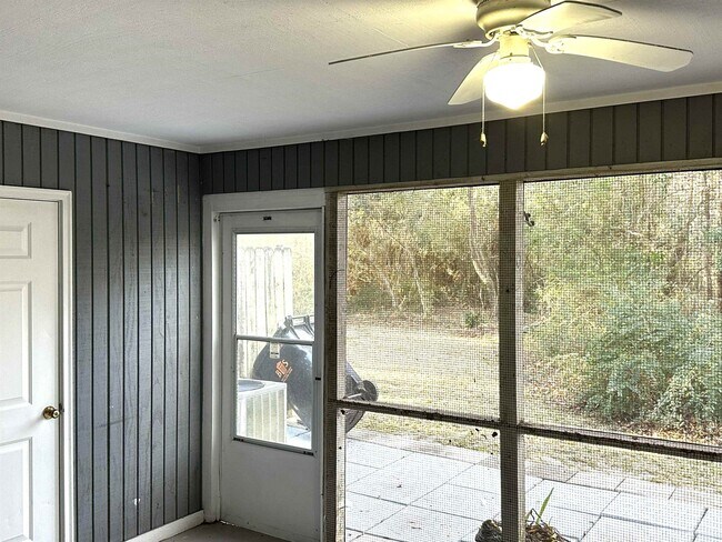 Building Photo - 178 Beaver Pond Loop