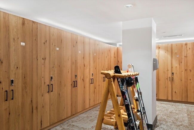 Building Photo - 501 Wood Rd