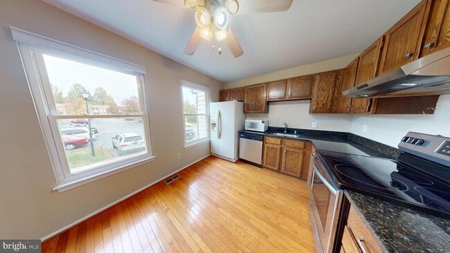 Building Photo - 2535 Vineyard Ln