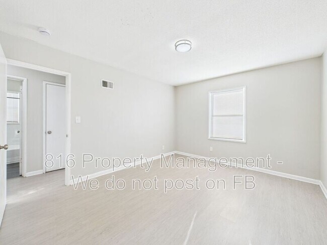 Building Photo - 801 Bannister Rd