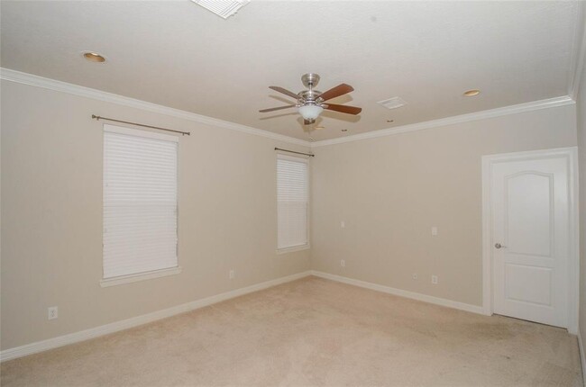Building Photo - 1504 Birdsall St