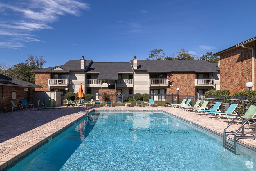 Primary Photo - Tanglewood Luxury Apartments