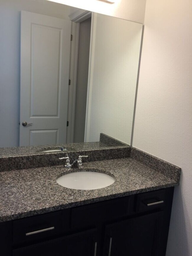 Building Photo - 6 bedroom/6 bath Dr. Phillips Home