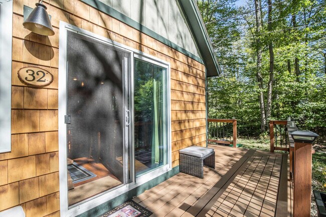 Building Photo - 32 Attitash Loop