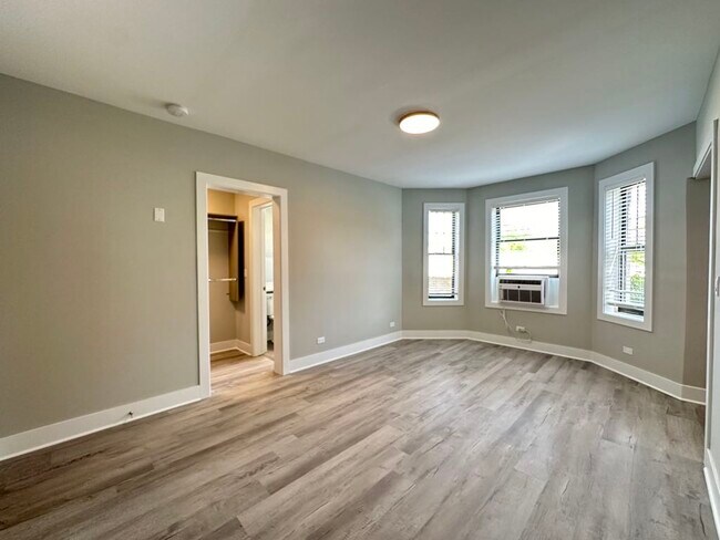 Building Photo - 376 Hazel Ave