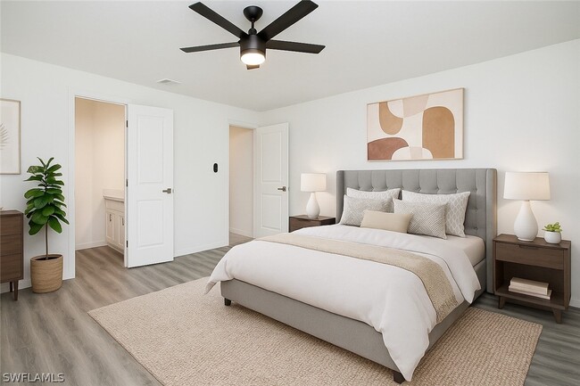 Building Photo - 3148 Apache St