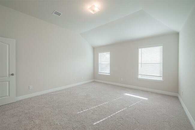 Building Photo - 40712 Guillemont Ln