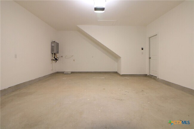 Building Photo - 5128 McKittrick