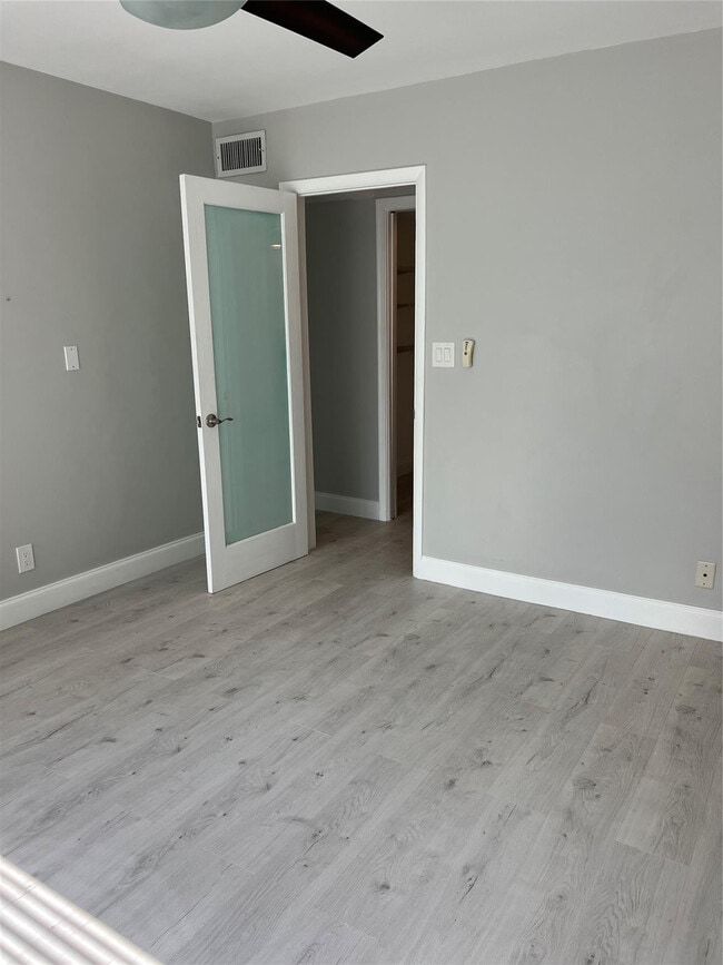 Building Photo - 4143 N Ocean Blvd