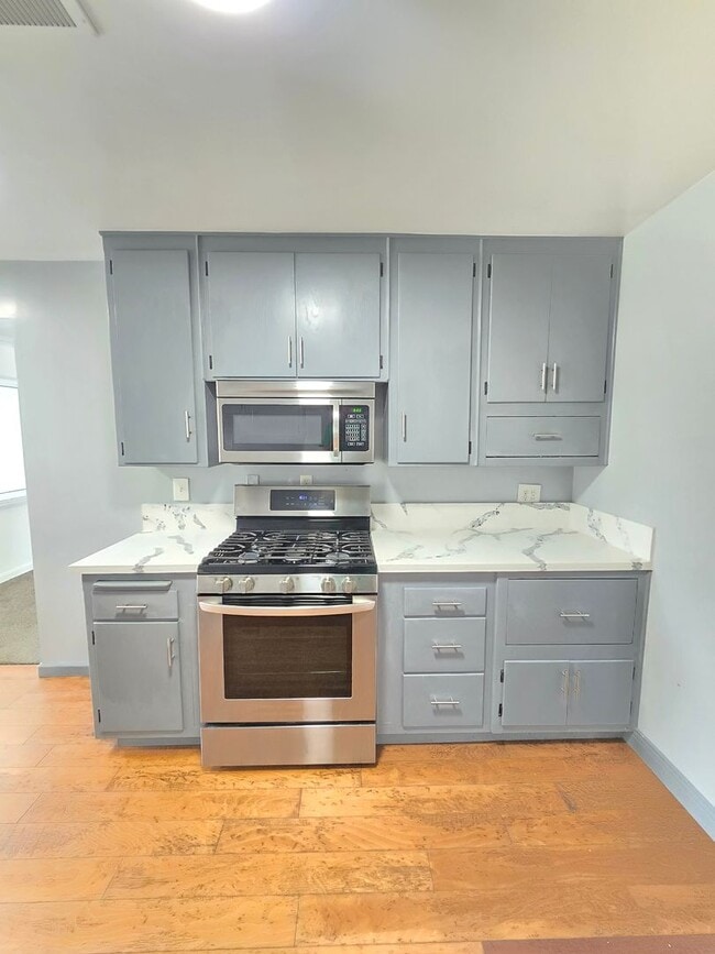 Building Photo - 45114 16th St W