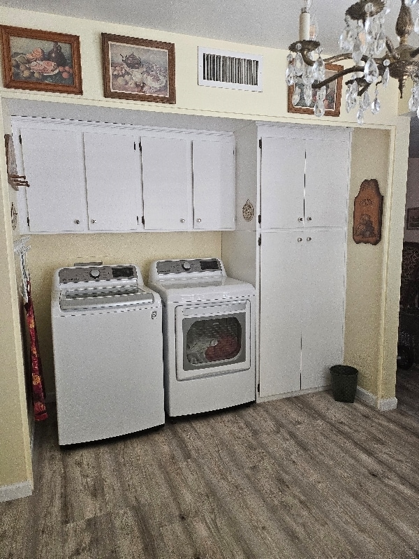 Building Photo - 10723 E Navajo Pl