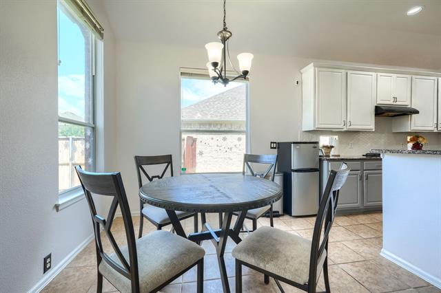 Building Photo - 2860 Prado
