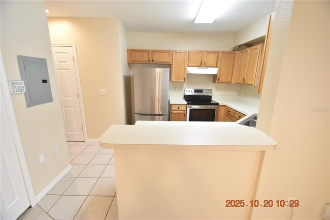 Building Photo - 6146 Olivedale Dr