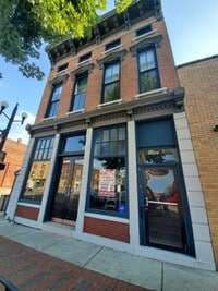Building Photo - S Main