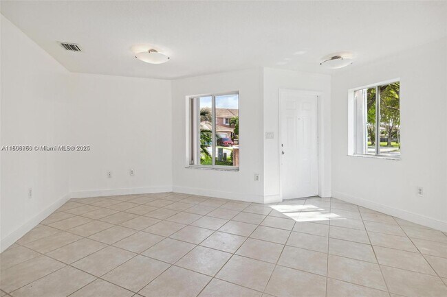 Building Photo - 16502 SW 68th Terrace