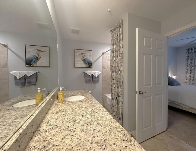 Building Photo - 14061 Heritage Landing Blvd