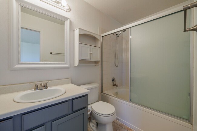 Building Photo - 5108 Hawk Springs Dr