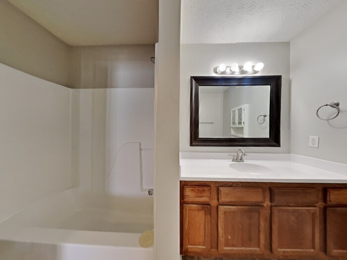 Building Photo - 2616 Calabash Dr