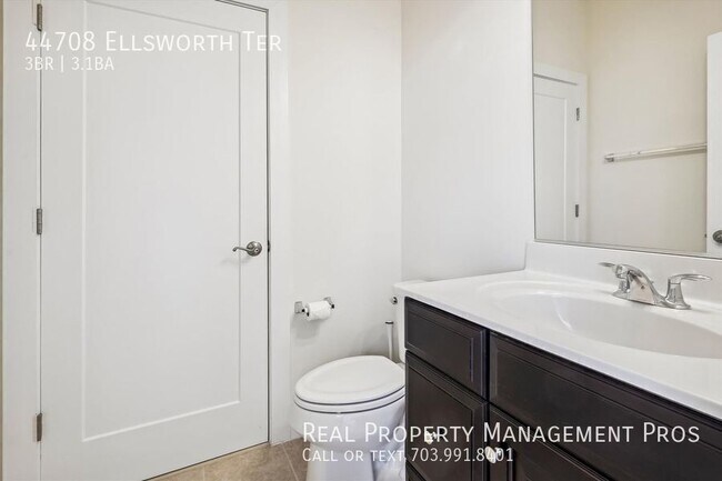 Building Photo - 44708 Ellsworth Terrace