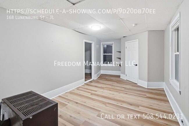 Building Photo - 168 Lunenburg St