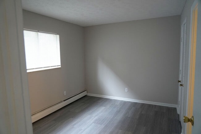 Building Photo - 3033 Clifton Ave