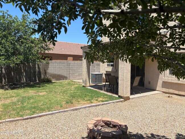 Building Photo - 7265 W Glenn Dr